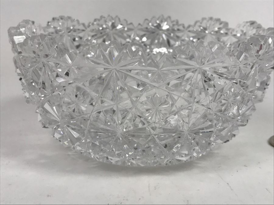 Stunning Cut Crystal Bowl [Photo 4]