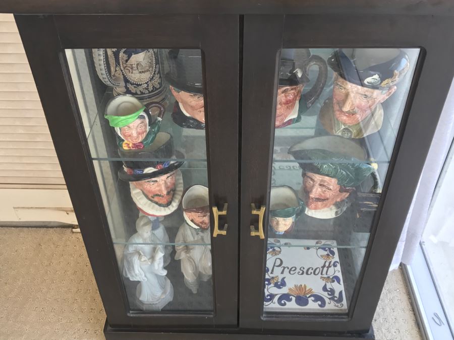 Small Chinoiserie Curio Display Cabinet [Photo 8]