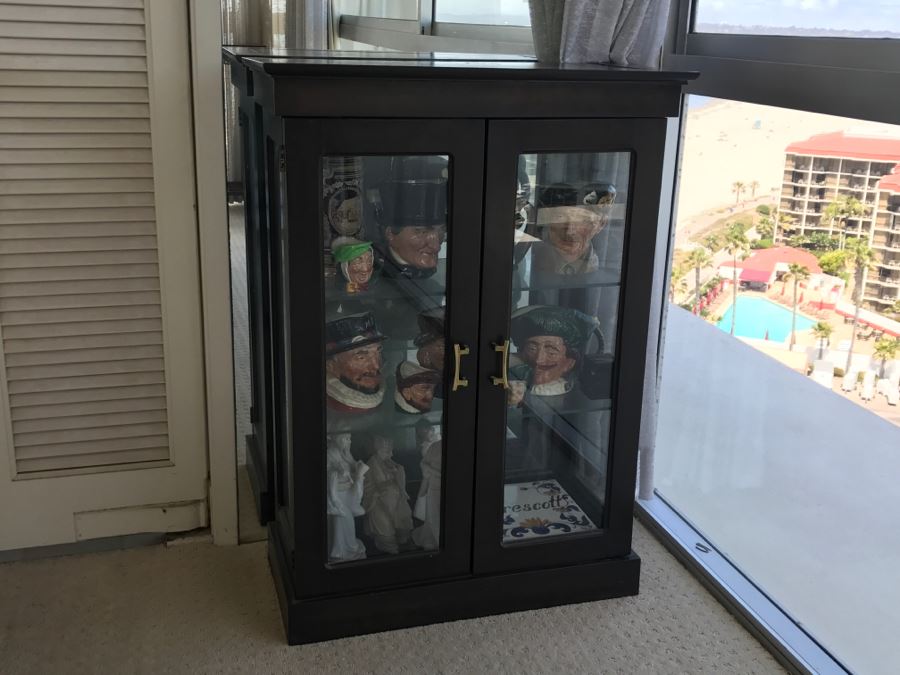 Small Chinoiserie Curio Display Cabinet [Photo 2]