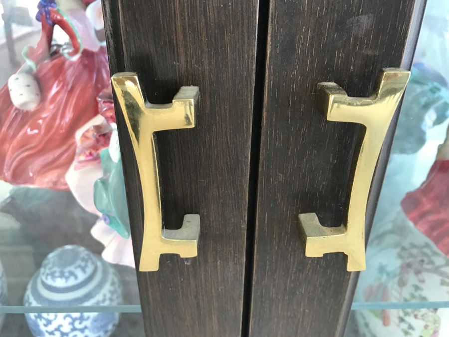 Small Chinoiserie Curio Display Cabinet [Photo 8]