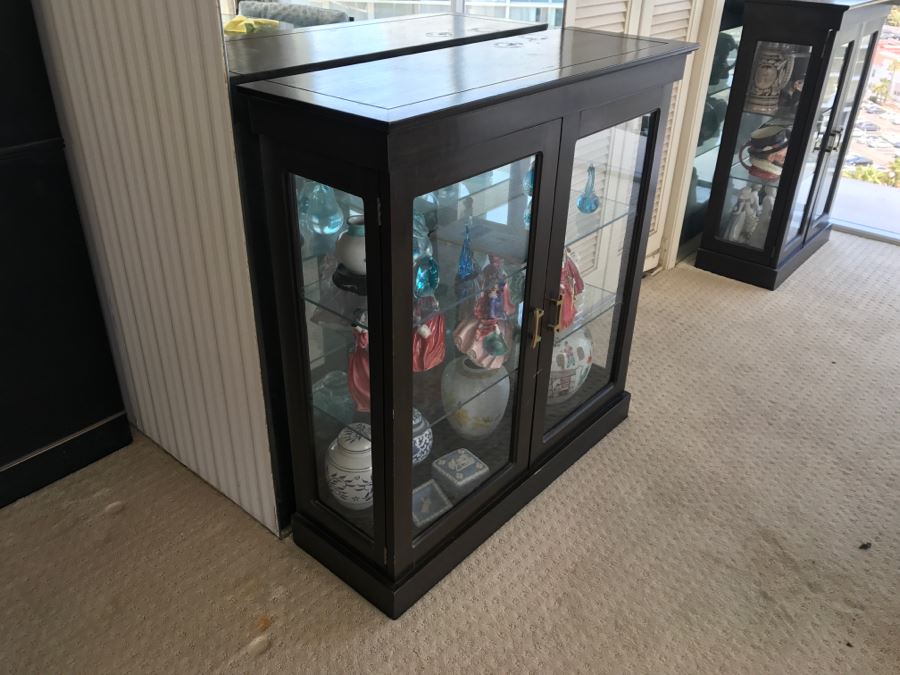 Small Chinoiserie Curio Display Cabinet [Photo 6]