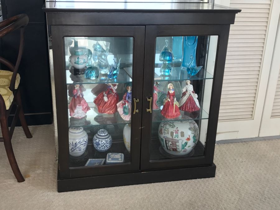 Small Chinoiserie Curio Display Cabinet [Photo 5]