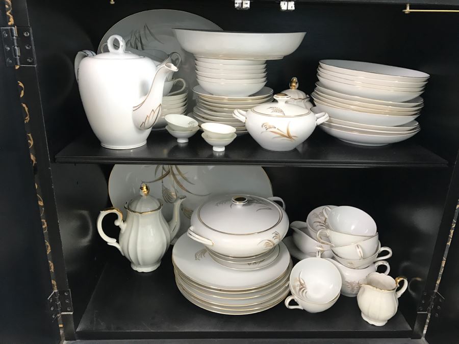 Mid-Century Black Chinoiserie China Curio Cabinet With Gold Painting [Photo 12]