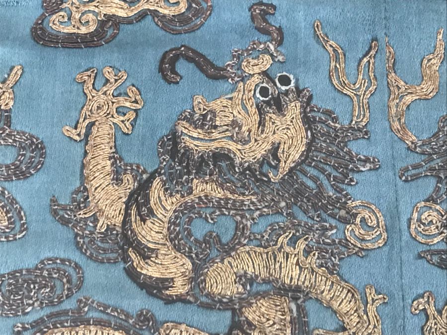 Framed Vintage Chinese Gold Stitch Silk Embroidery With Serpent Dragons [Photo 7]