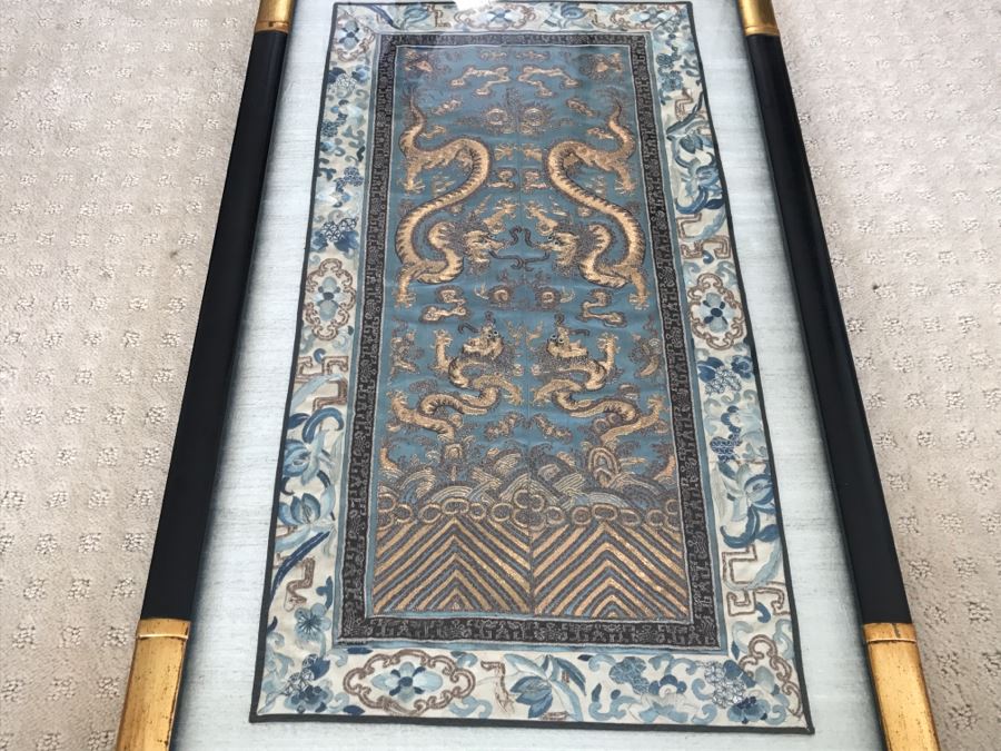 Framed Vintage Chinese Gold Stitch Silk Embroidery With Serpent Dragons [Photo 5]