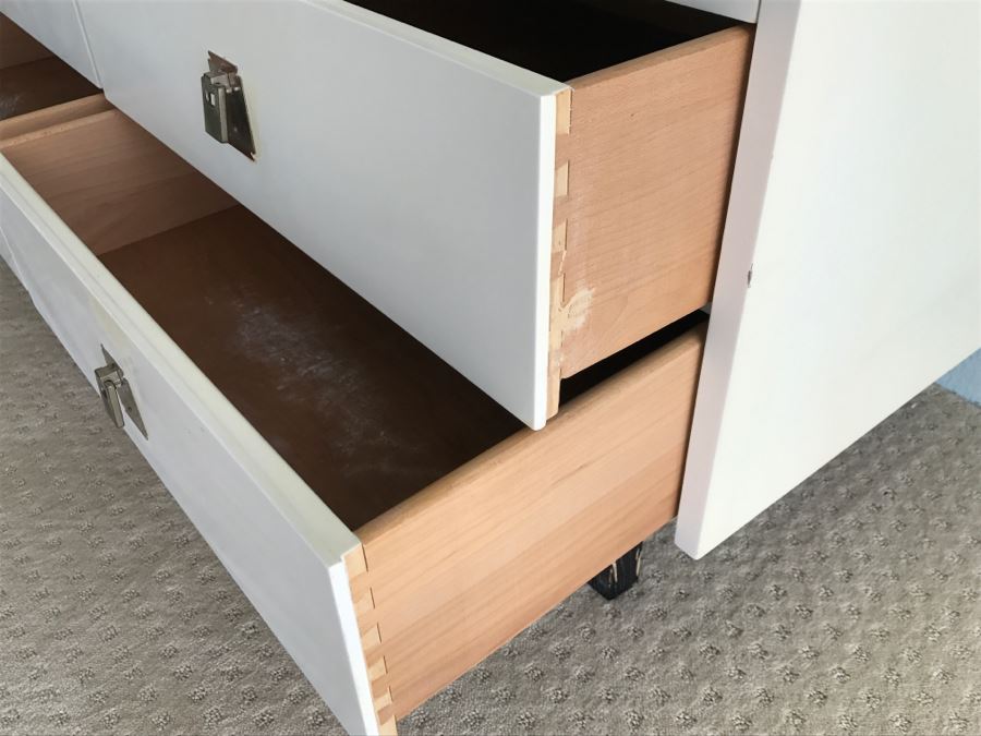 Mid-Century Modern 6-Drawer Chest Of Drawers Dresser With Glass Top By Kalpe Inglewood, CA [Photo 10]