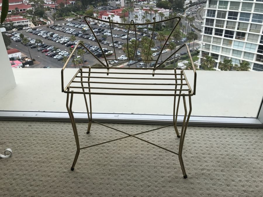 Mid-Century Modern Metal Vanity Seat Chair [Photo 9]