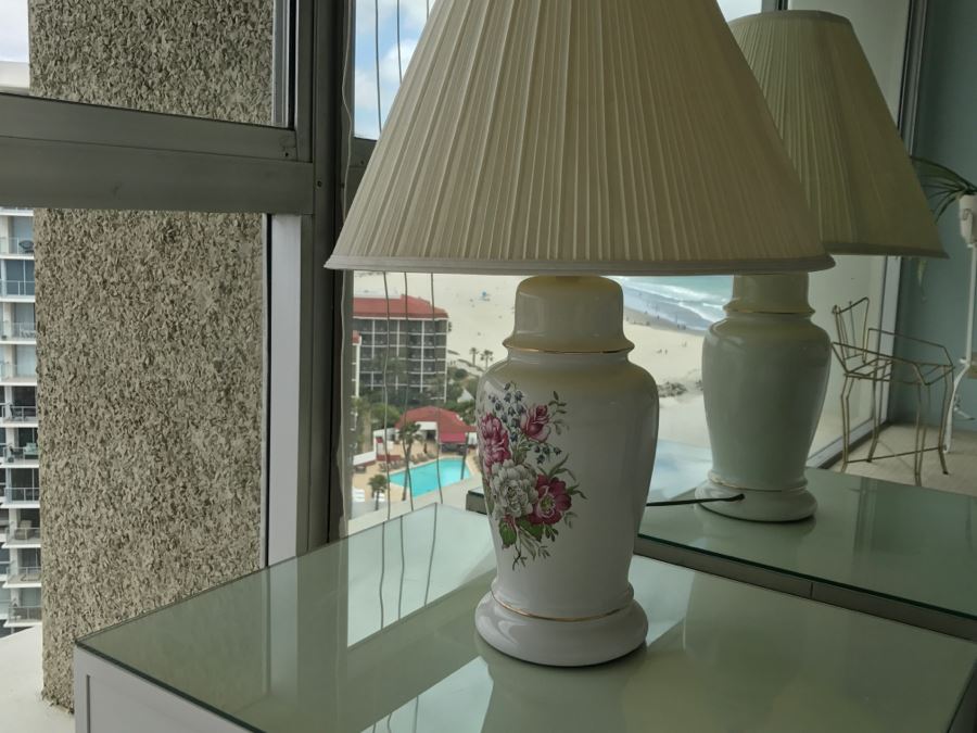 Pair Of Floral Table Lamps [Photo 3]