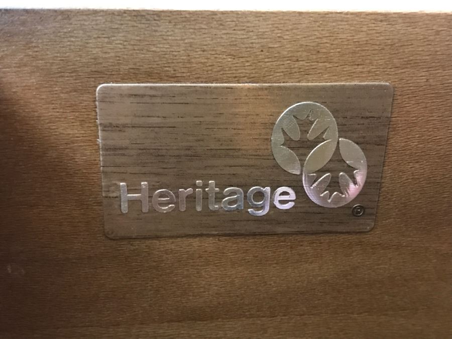 Vintage Drexel Heritage Chinoiserie Cabinet - Great For A Bar - Sold Empty [Photo 10]