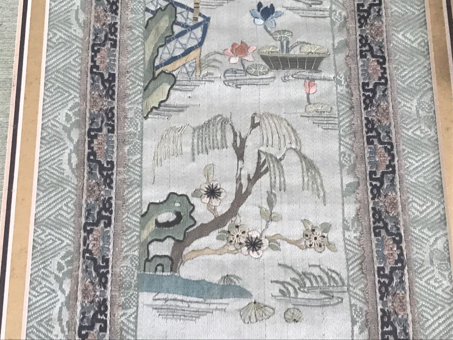 Pair Of Detailed Framed Chinese Silk Embroidery Artwork Landscape Scene With Figures [Photo 7]
