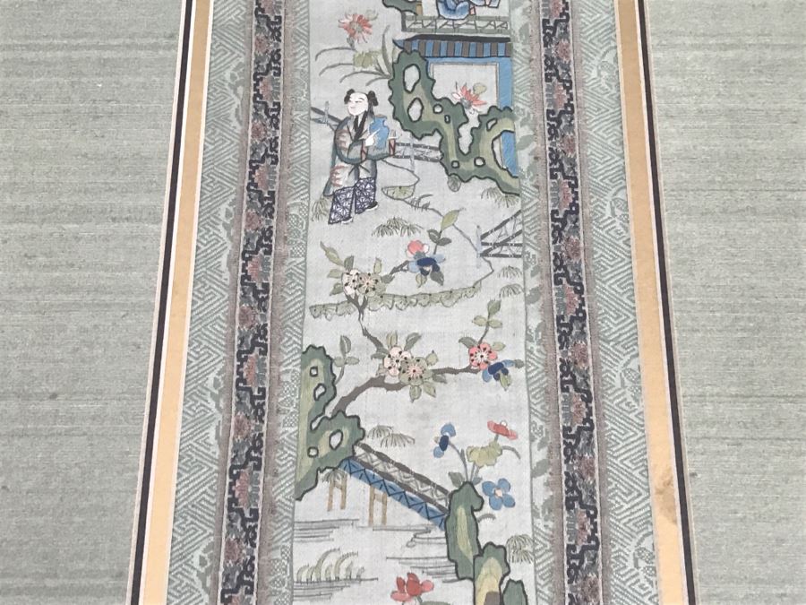 Pair Of Detailed Framed Chinese Silk Embroidery Artwork Landscape Scene With Figures [Photo 9]