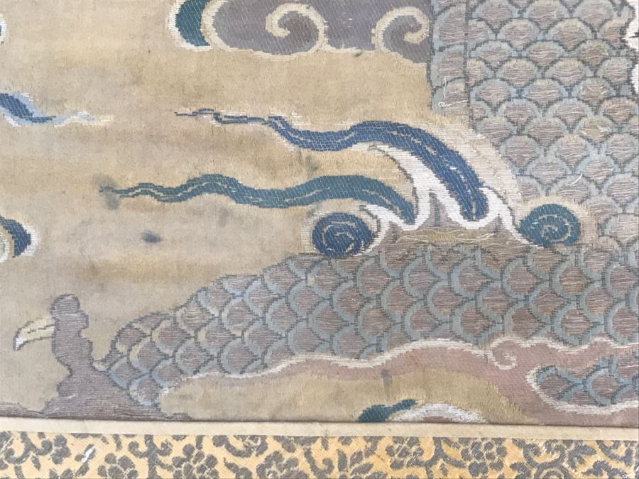 Stunning Framed Gold Chinese Embroidery With Serpent Dragon [Photo 11]