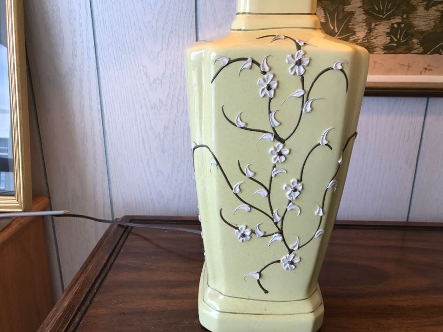 Mid-Century Table Lamp With Floral Motif [Photo 2]