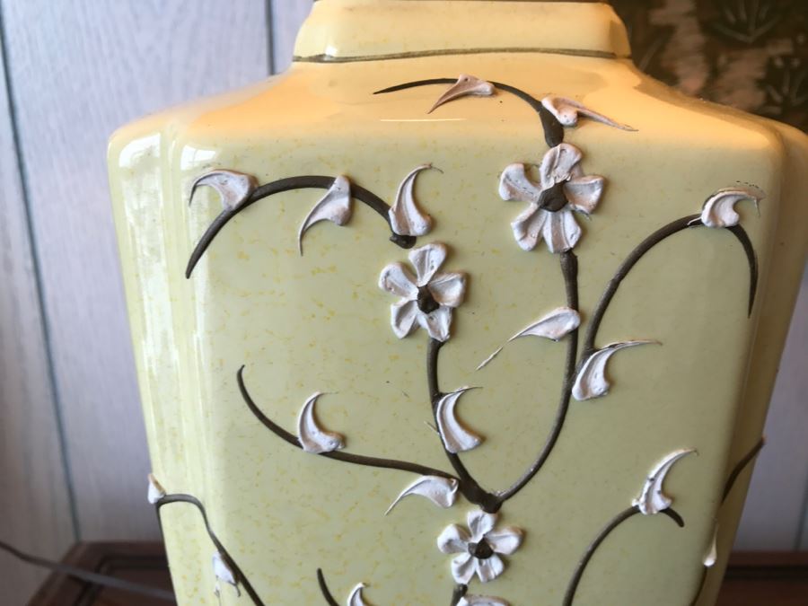 Mid-Century Table Lamp With Floral Motif [Photo 3]