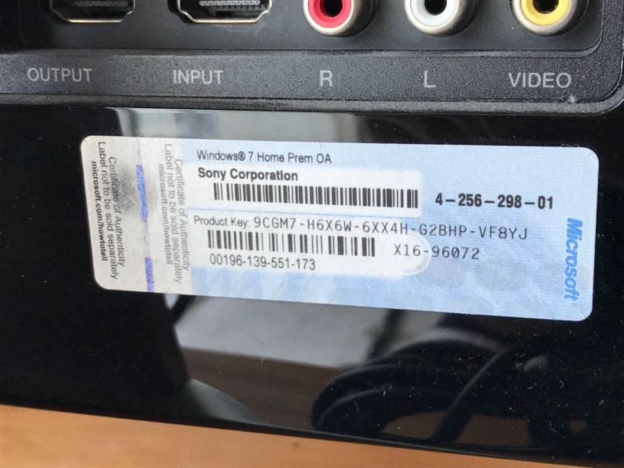 SONY Vaio Computer Model VPCL213FX With Keyboard [Photo 8]