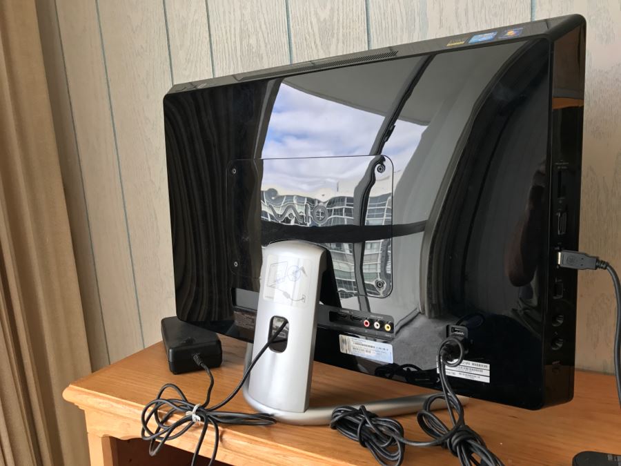 SONY Vaio Computer Model VPCL213FX With Keyboard [Photo 7]