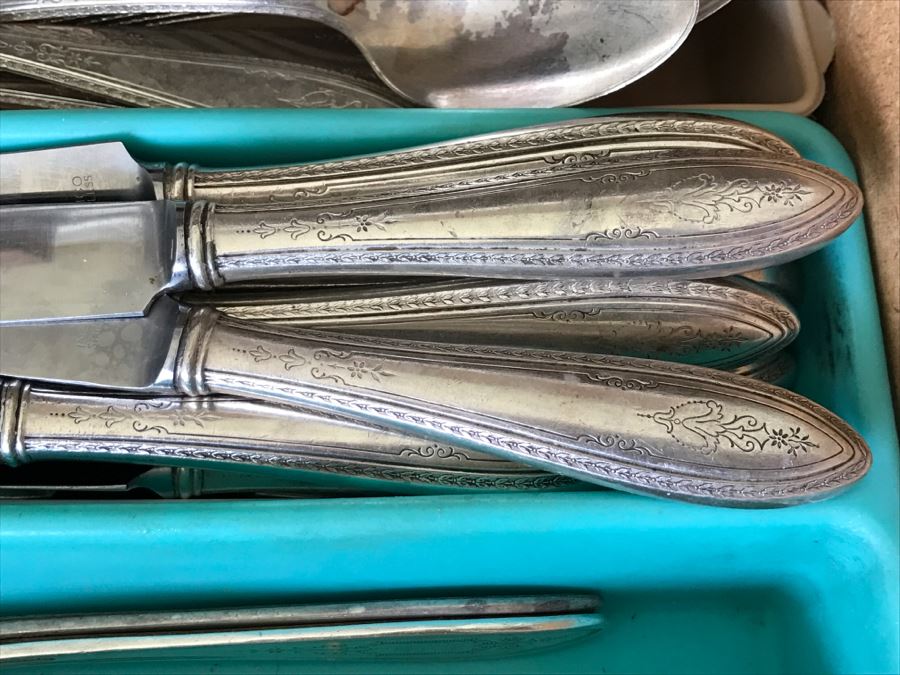 1847 Rogers Bros Flatware Set And Various Utensils [Photo 6]