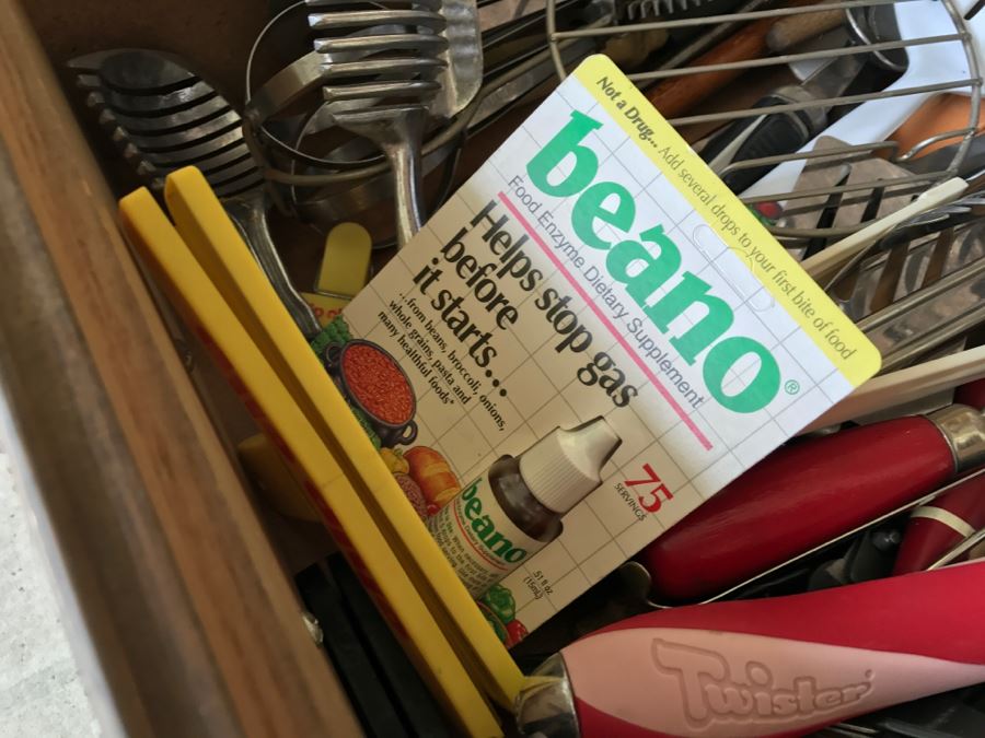 Various Kitchen Utensil Lot [Photo 8]