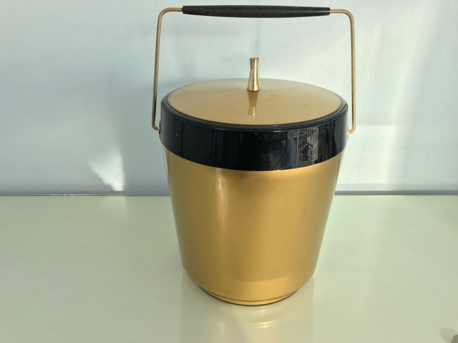 Mid-Century Modern Ice Bucket [Photo 4]