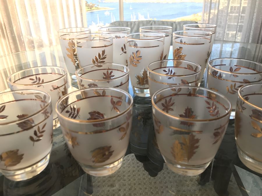 (15) Vintage Glasses [Photo 2]