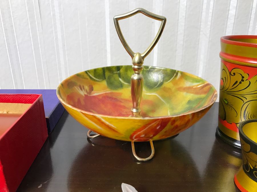 Carved Wooden Wine Stoppers, Vintage NOS Parker Flask, Wooden Russian Cups and Handled Dish [Photo 8]