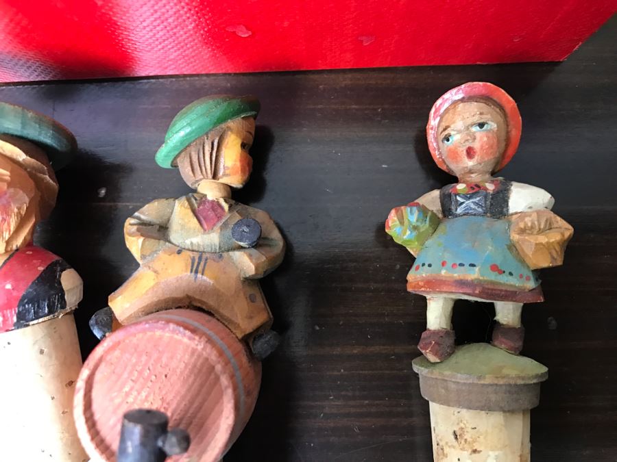 Carved Wooden Wine Stoppers, Vintage NOS Parker Flask, Wooden Russian Cups and Handled Dish [Photo 5]