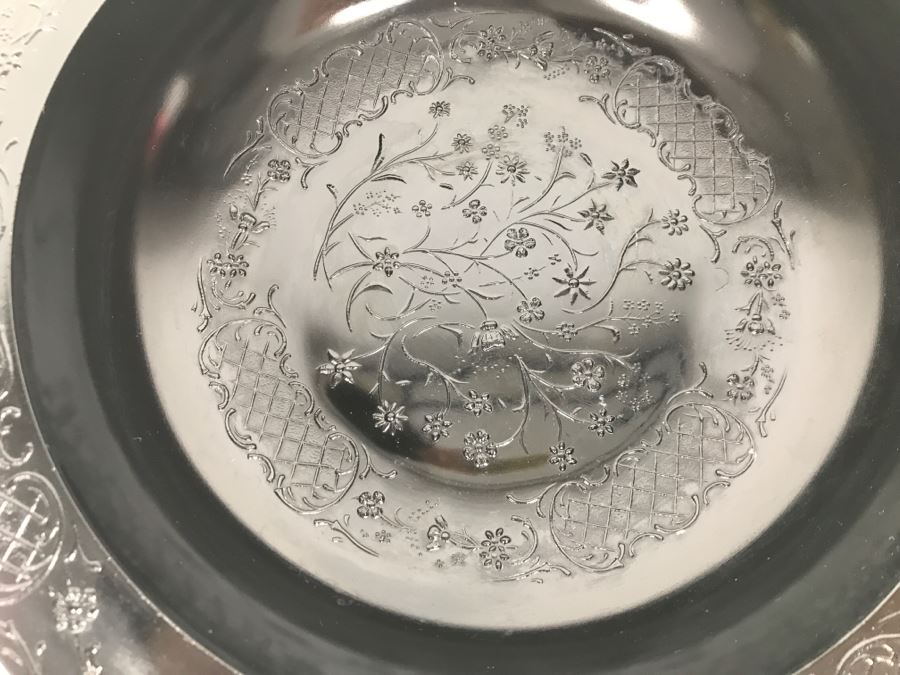 Footed Amethyst Glass Bowl With Floral Relief Design [Photo 7]