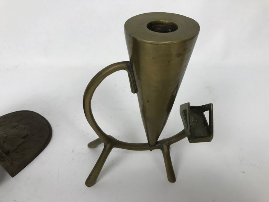 Pair Of Brass Peacock Bookends And Cat Motif Candle Holder [Photo 10]