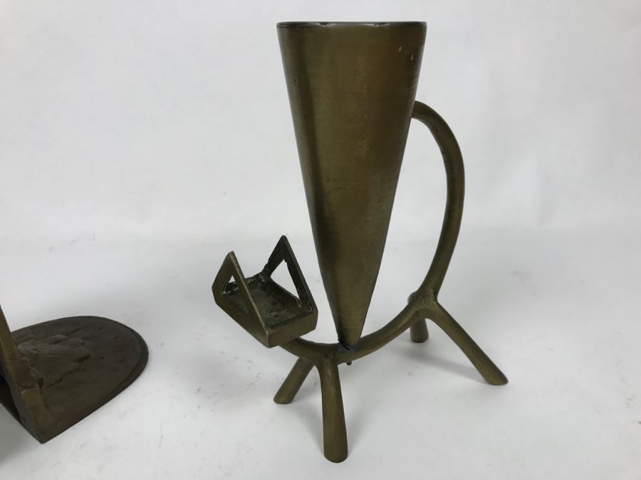 Pair Of Brass Peacock Bookends And Cat Motif Candle Holder [Photo 14]