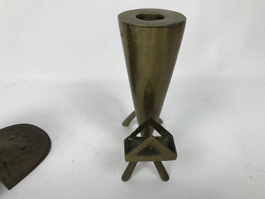 Pair Of Brass Peacock Bookends And Cat Motif Candle Holder [Photo 13]