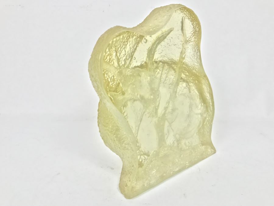 Fish Swimming In Ocean Seashell Resin Sculpture [Photo 8]