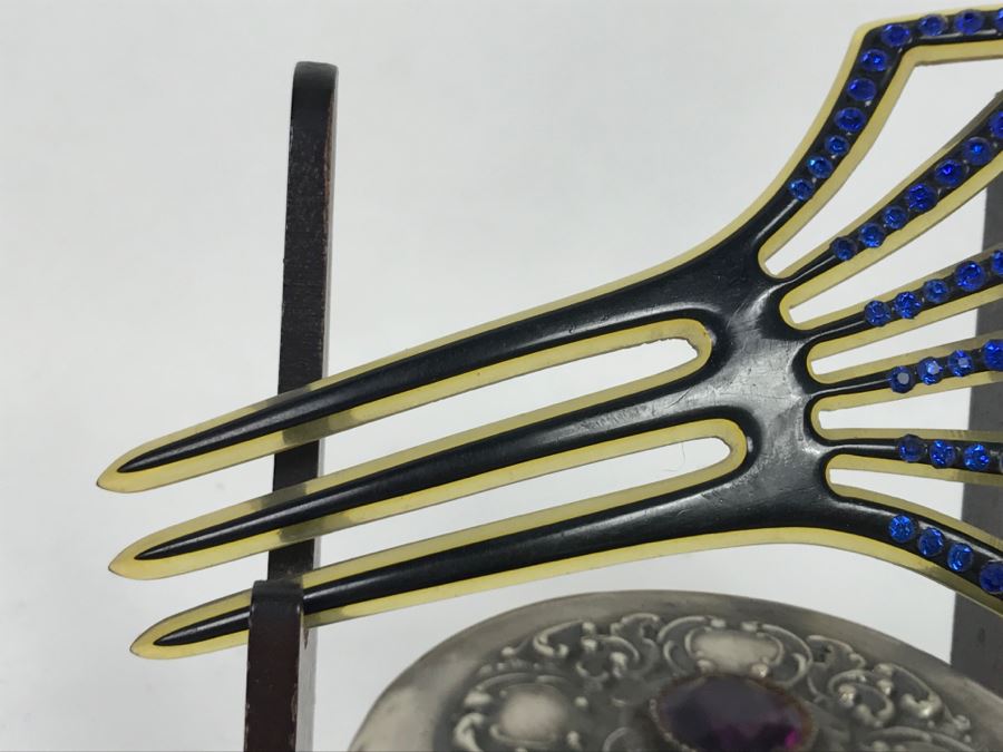 Trinket Box With Sterling Silver Lid (7g Sterling), Signed Perfume Bottle And Vintage Hair Comb - Does Not Include Stand [Photo 10]