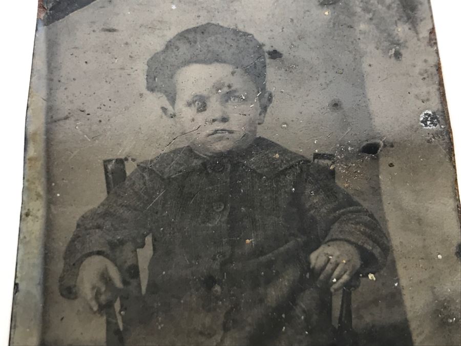 Vintage Marshal Dodge City Badge And Pair Of Old Tin Photos [Photo 7]