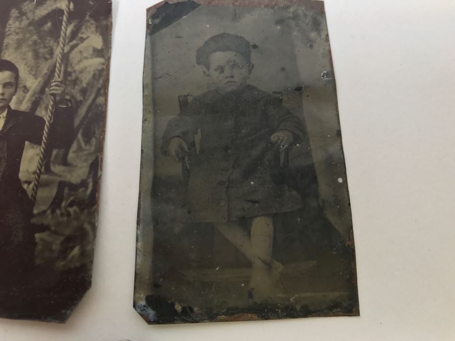 Vintage Marshal Dodge City Badge And Pair Of Old Tin Photos [Photo 6]