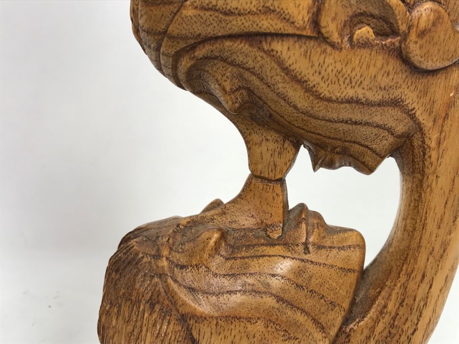 Natural Rock Sculpture And Carved Wood Man And Woman Sculpture [Photo 4]