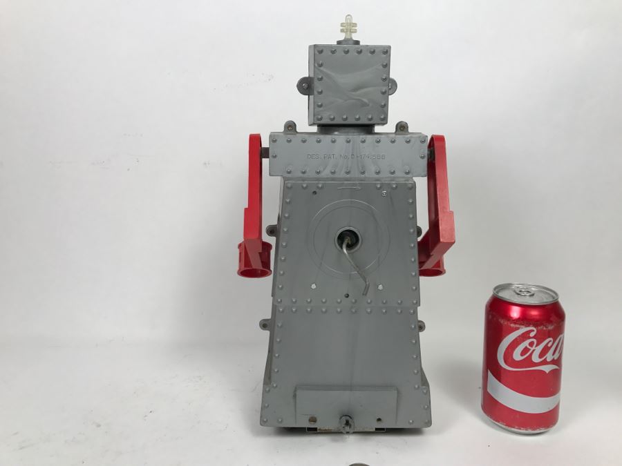 Vintage Mechanical Wind-Up Robot For Display - Not Working [Photo 11]