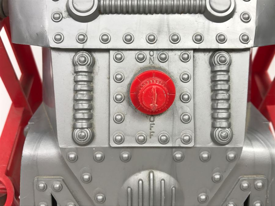 Vintage Mechanical Wind-Up Robot For Display - Not Working [Photo 8]