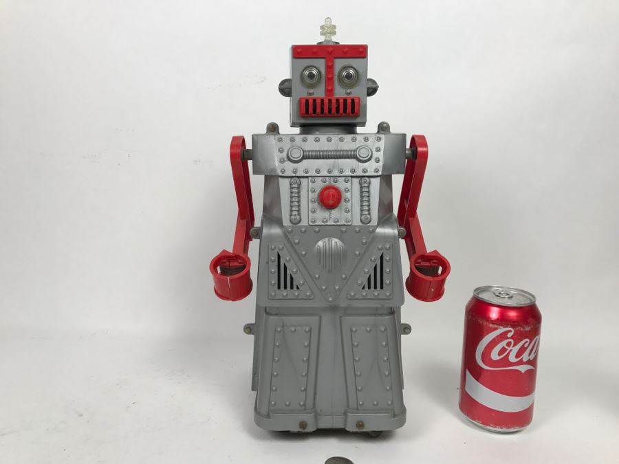 Vintage Mechanical Wind-Up Robot For Display - Not Working