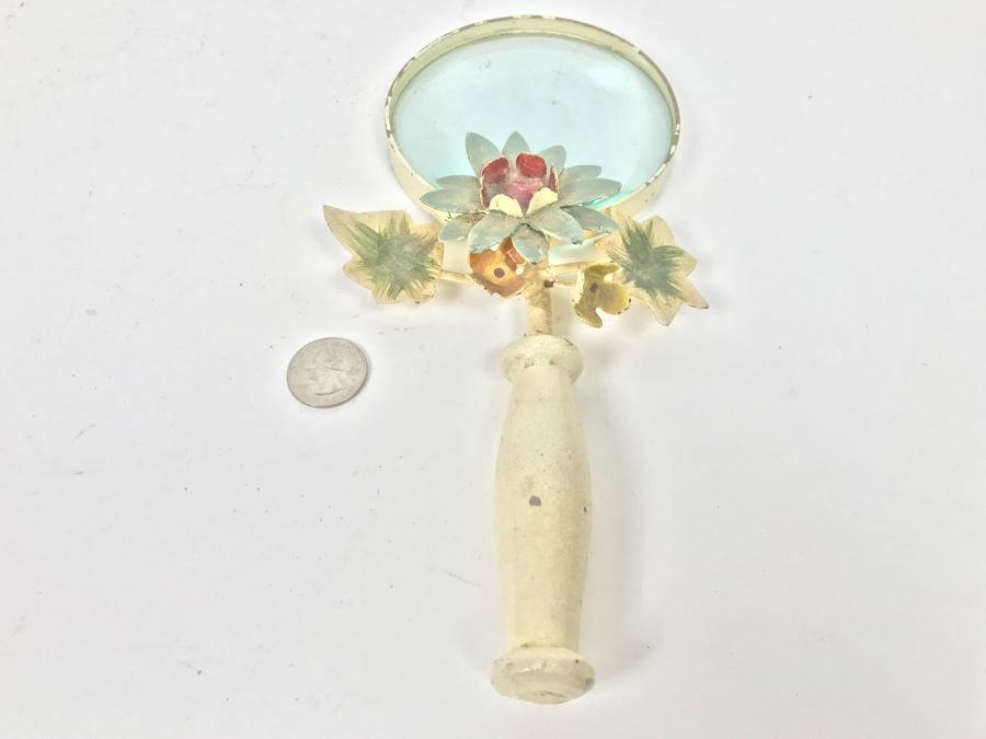 Vintage Shabby Chic Metal Magnifying Glass With Floral Motif [Photo 1]