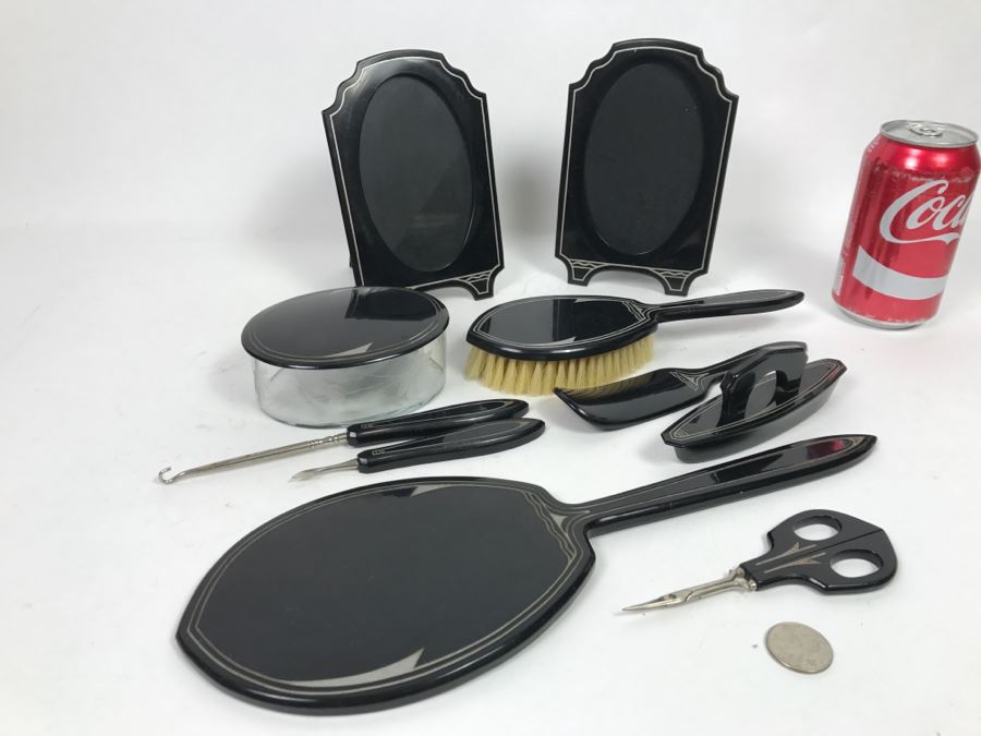 Vintage 1920's Art Deco Vanity Set [Photo 11]
