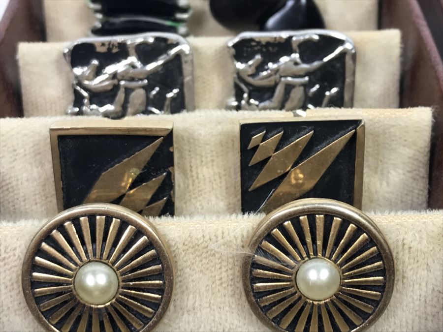 Vintage Collection On Men's Cufflinks And Tie Clips [Photo 8]