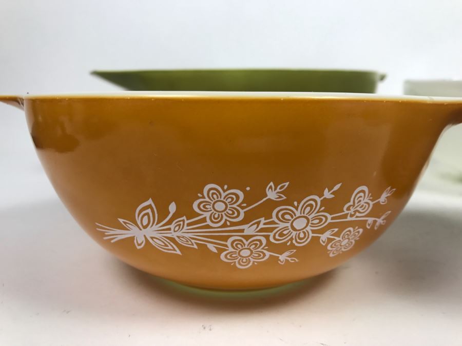 Set Of (4) Vintage Pyrex Mixing Bowls [Photo 6]