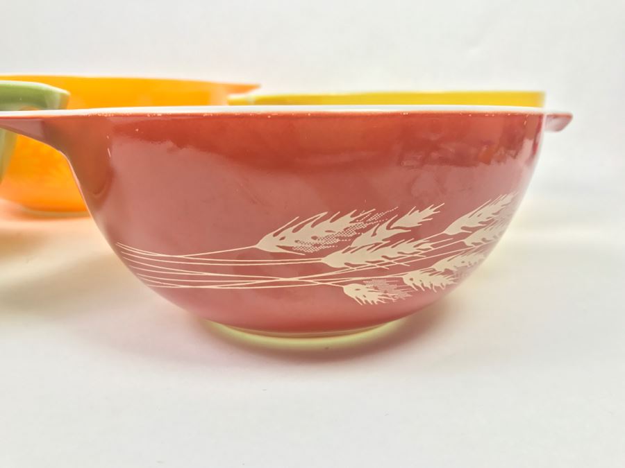 Set Of (4) Vintage Pyrex Mixing Bowls [Photo 8]