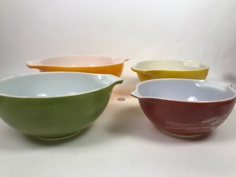 Set Of (4) Vintage Pyrex Mixing Bowls [Photo 7]