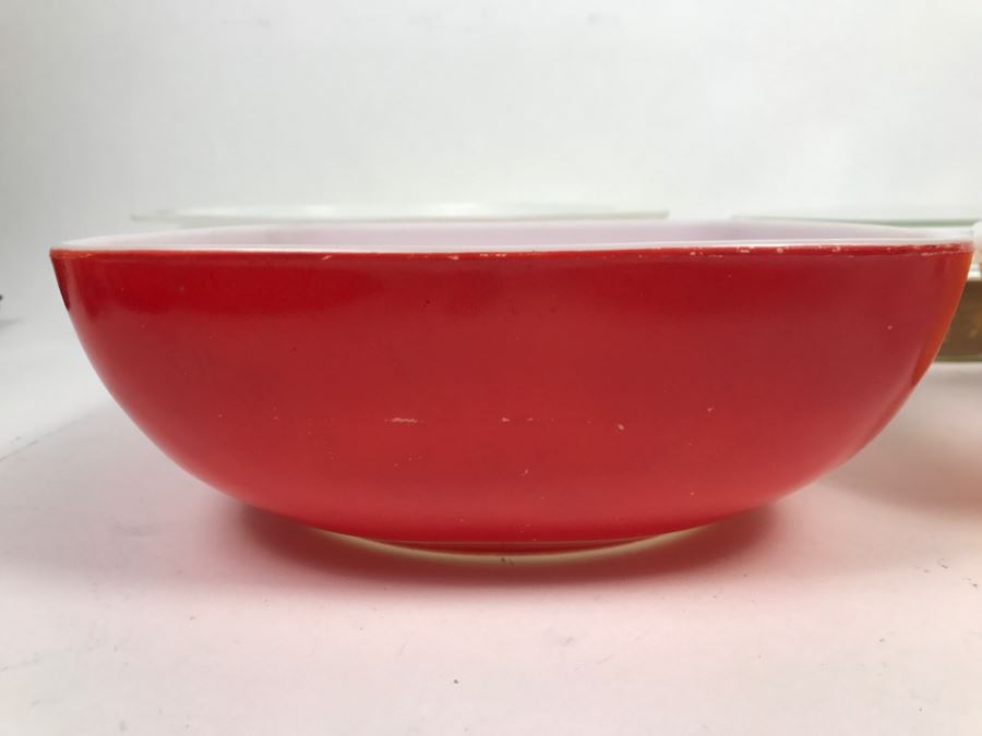 Set Of (5) Vintage Pyrex Dishes And Bowls Some With Lids [Photo 13]