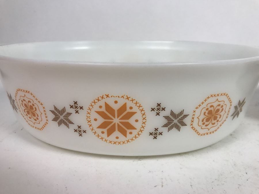 Set Of (5) Vintage Pyrex Dishes And Bowls Some With Lids [Photo 11]