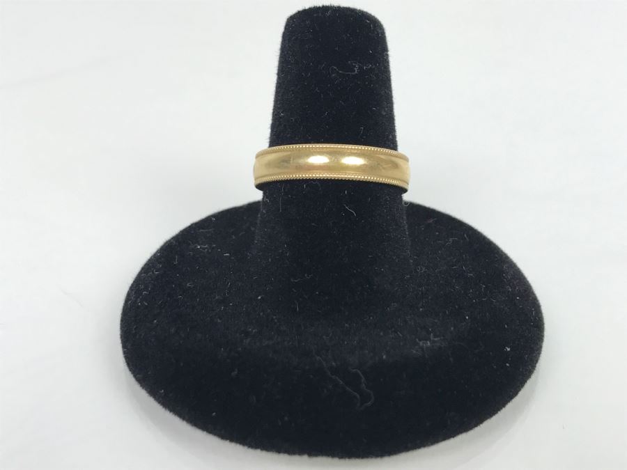 JUST ADDED - 10K Yellow Gold Wedding Band Ring 2g FMV $50 [Photo 1]