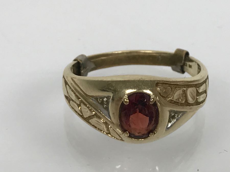 JUST ADDED - 14K Yellow Gold Red Garnet Men's Ring 3.4g FMV $85 [Photo 6]