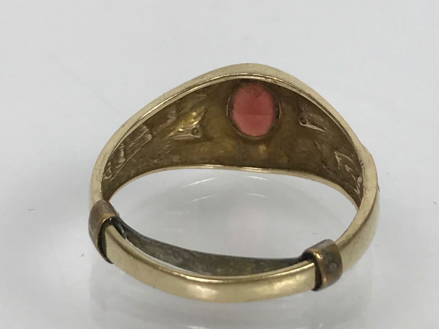 JUST ADDED - 14K Yellow Gold Red Garnet Men's Ring 3.4g FMV $85 [Photo 10]