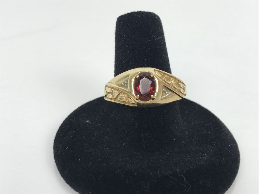 JUST ADDED - 14K Yellow Gold Red Garnet Men's Ring 3.4g FMV $85 [Photo 2]